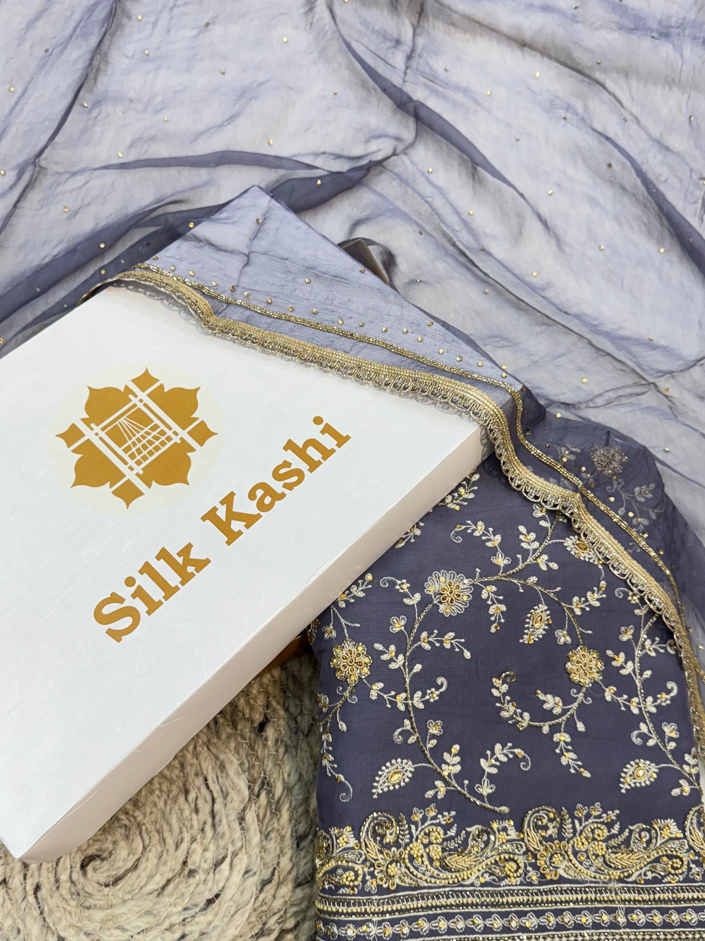 Hand Embroidery Lavender Colour Organza Silk Suit Set