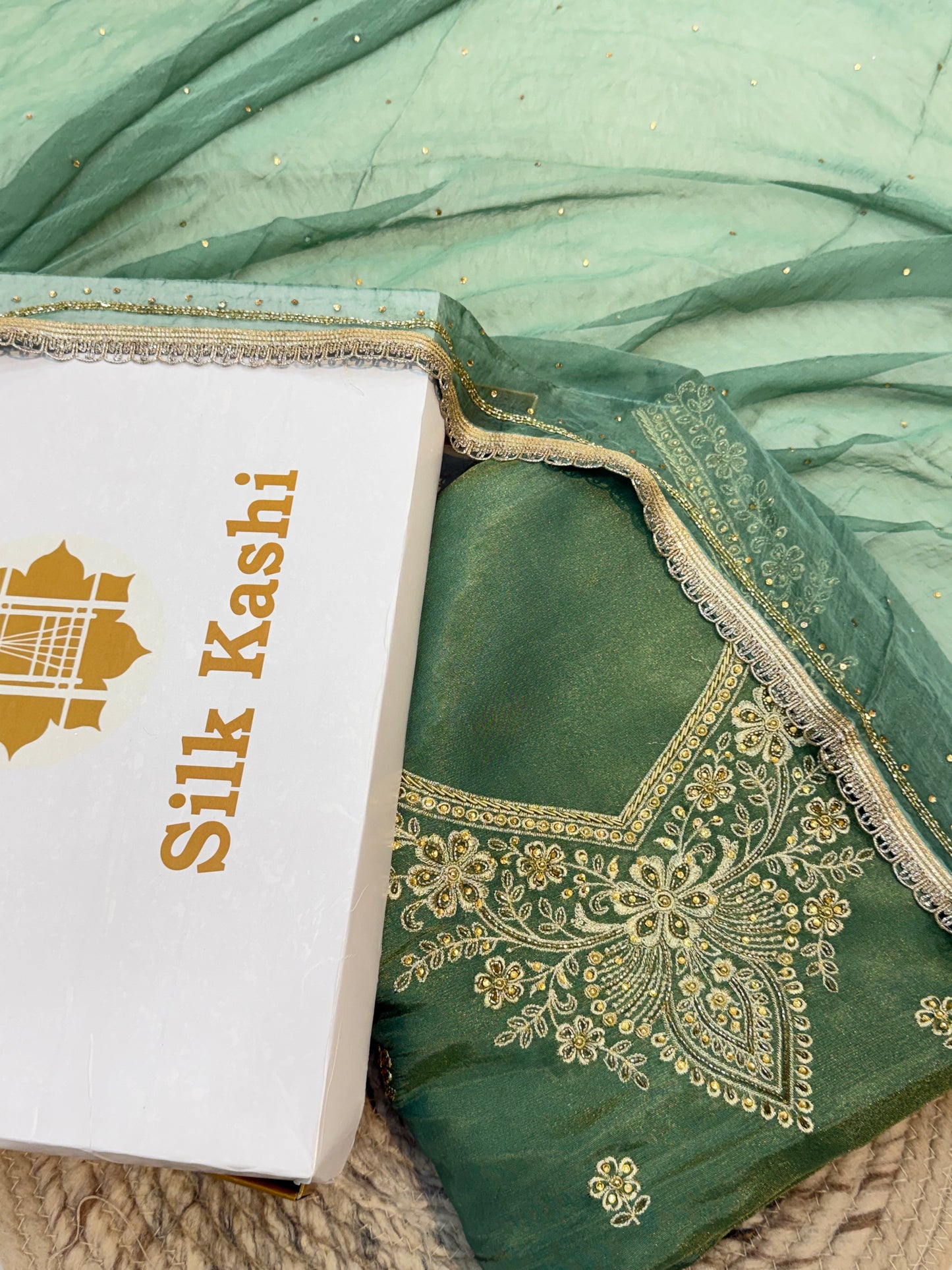 Hand Embroidery Green Colour Tissue Silk Suit Set