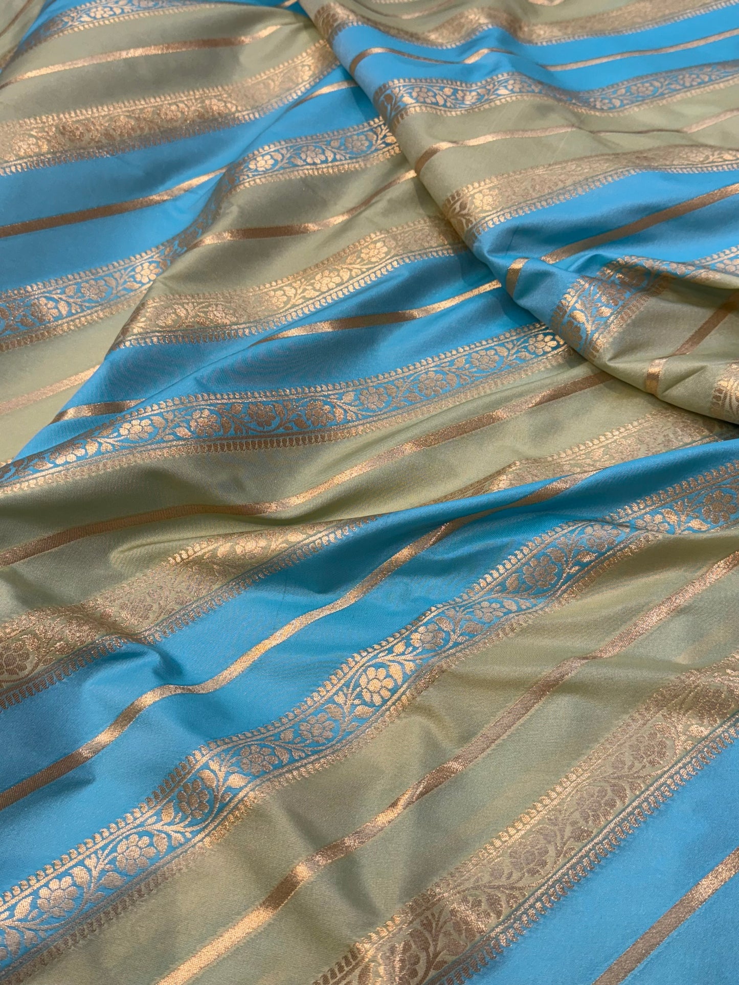 Banarasi Rangkaat Fabric In Strip