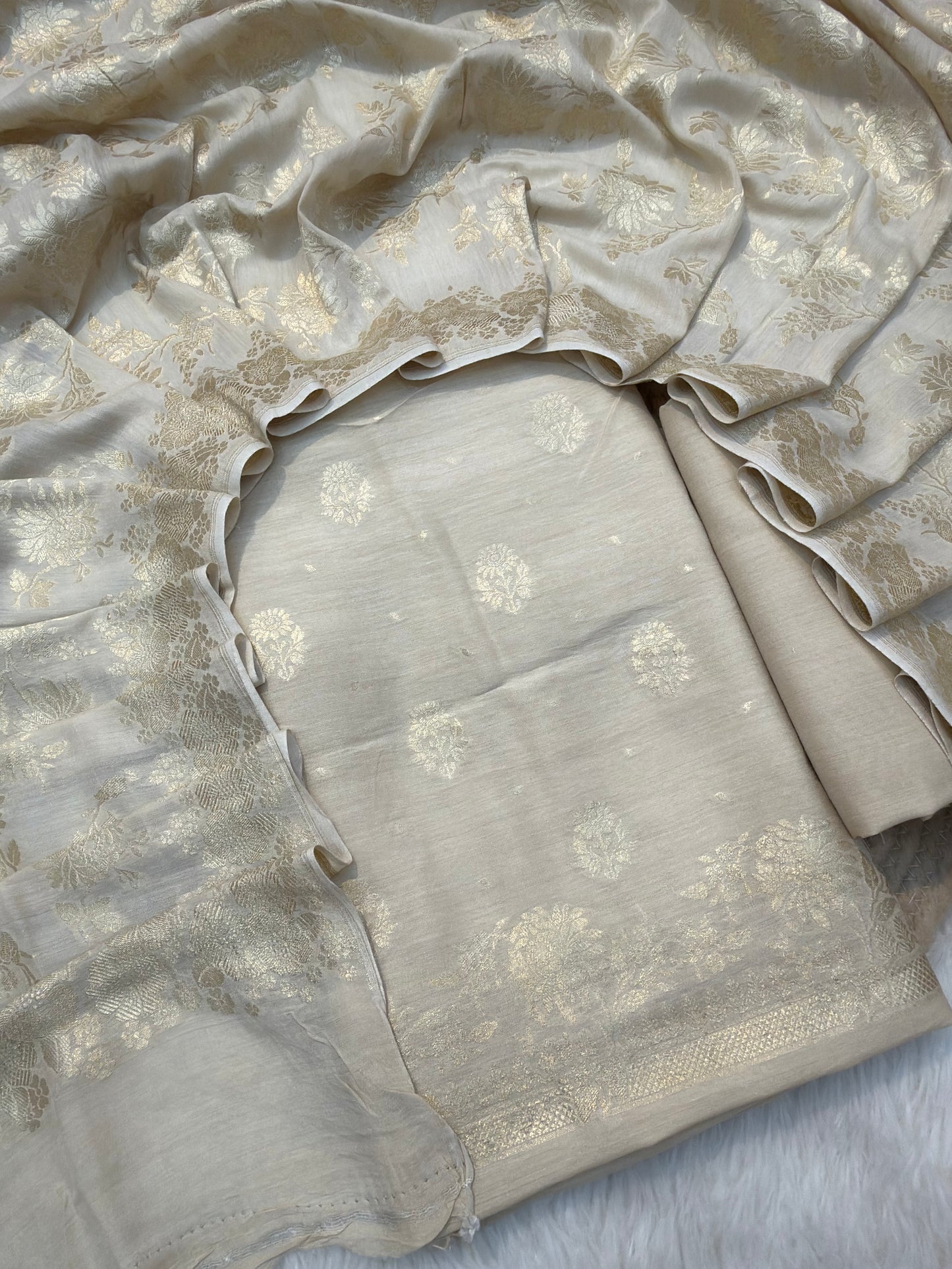 Pure Munga Silk Beige Colour Suit Set