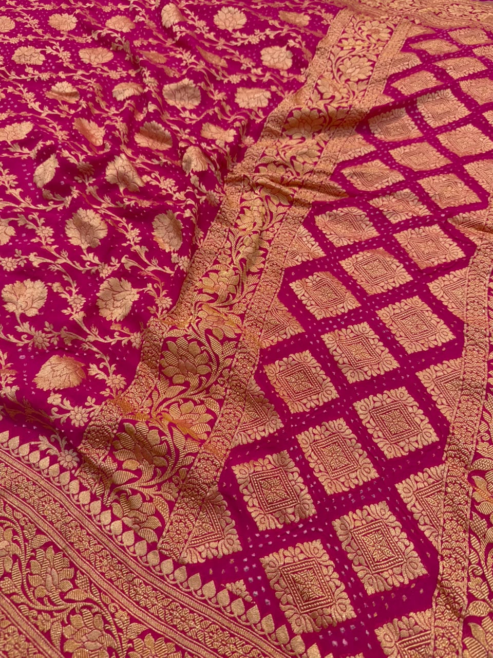 Pure Chiffon Rani Pink Colour Suit Set