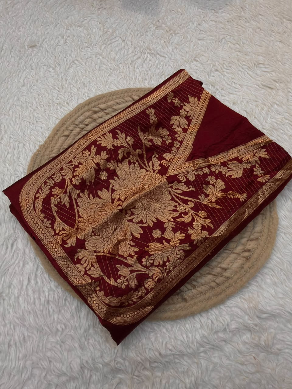 Handwoven Pure Katan Silk Mahroon Colour Cot Set