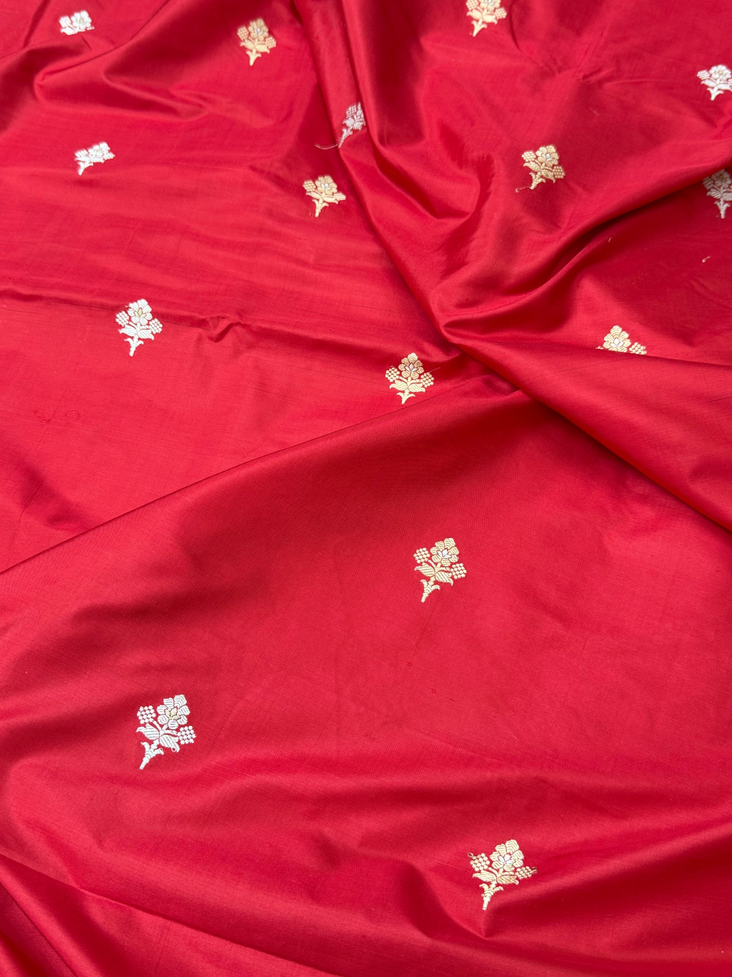 Handwoven Red color Katan Silk Fabrics