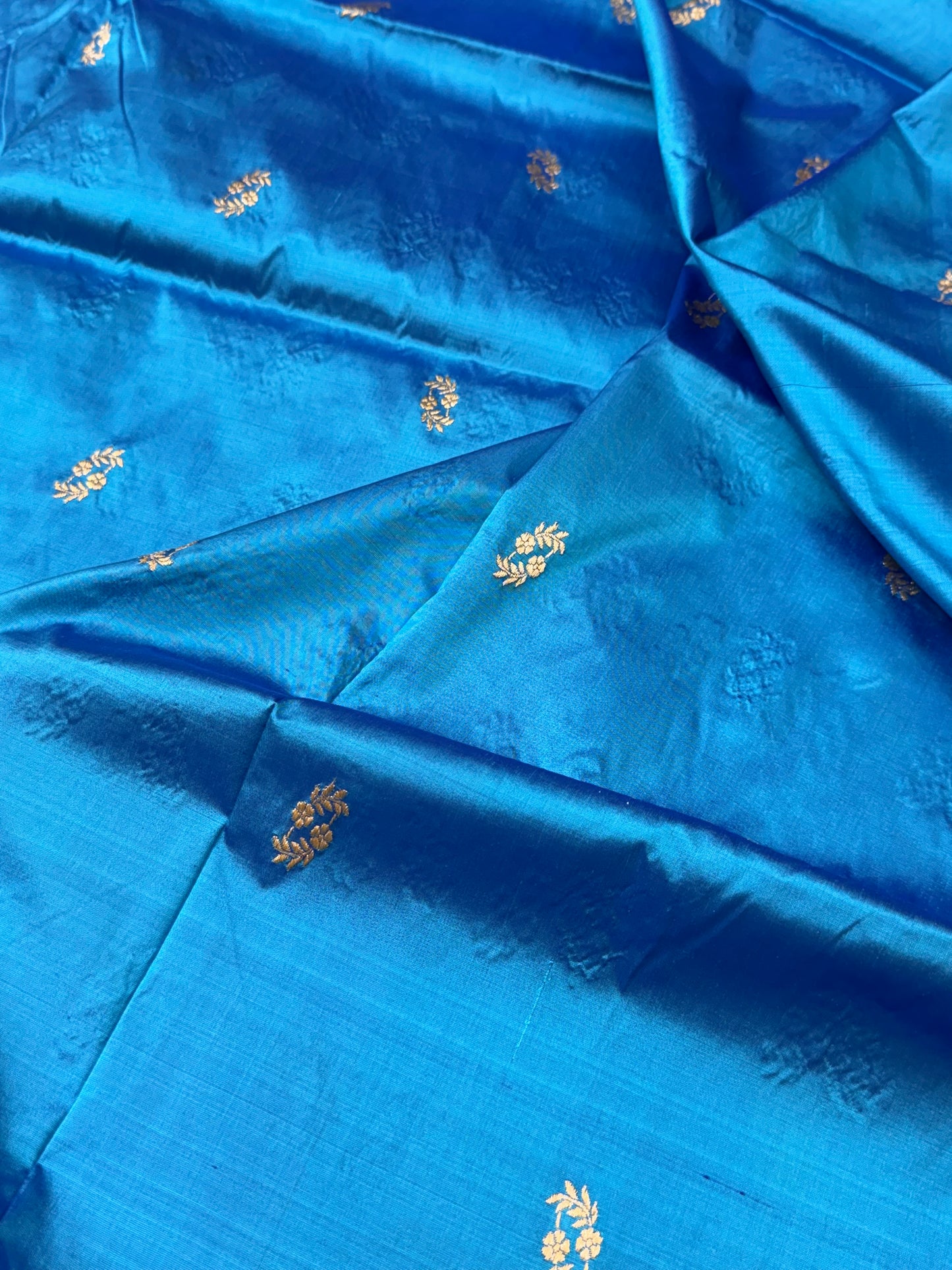 Handwoven Royal Blue Color Katana  Silk Fabric