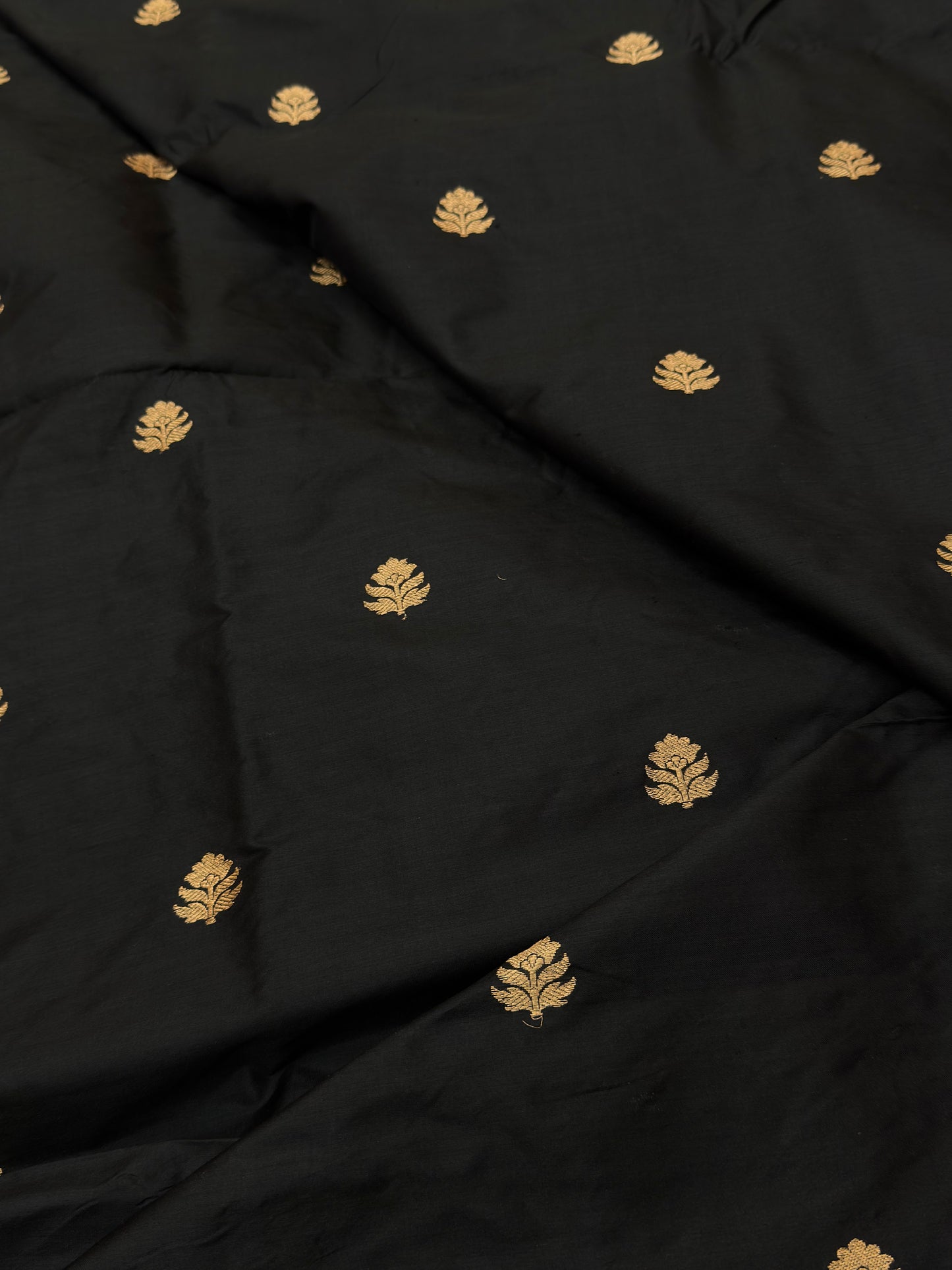 Handwoven Black Colour Katan Silk Suit Set