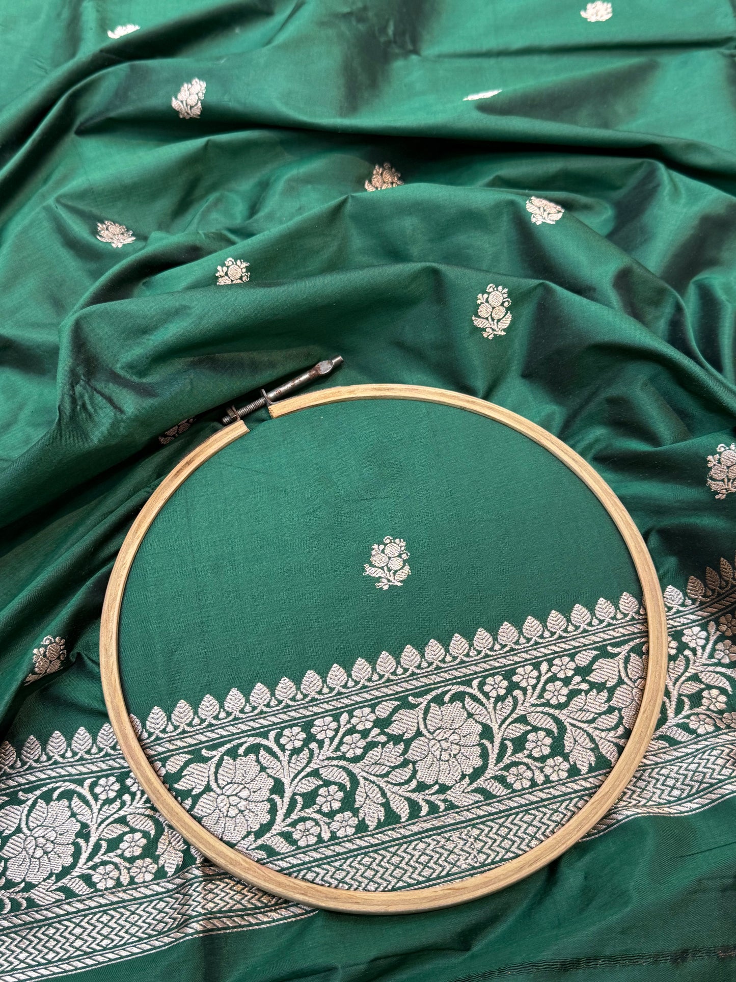 Hnadwoven Emerlad Green Color Katan Suit Set