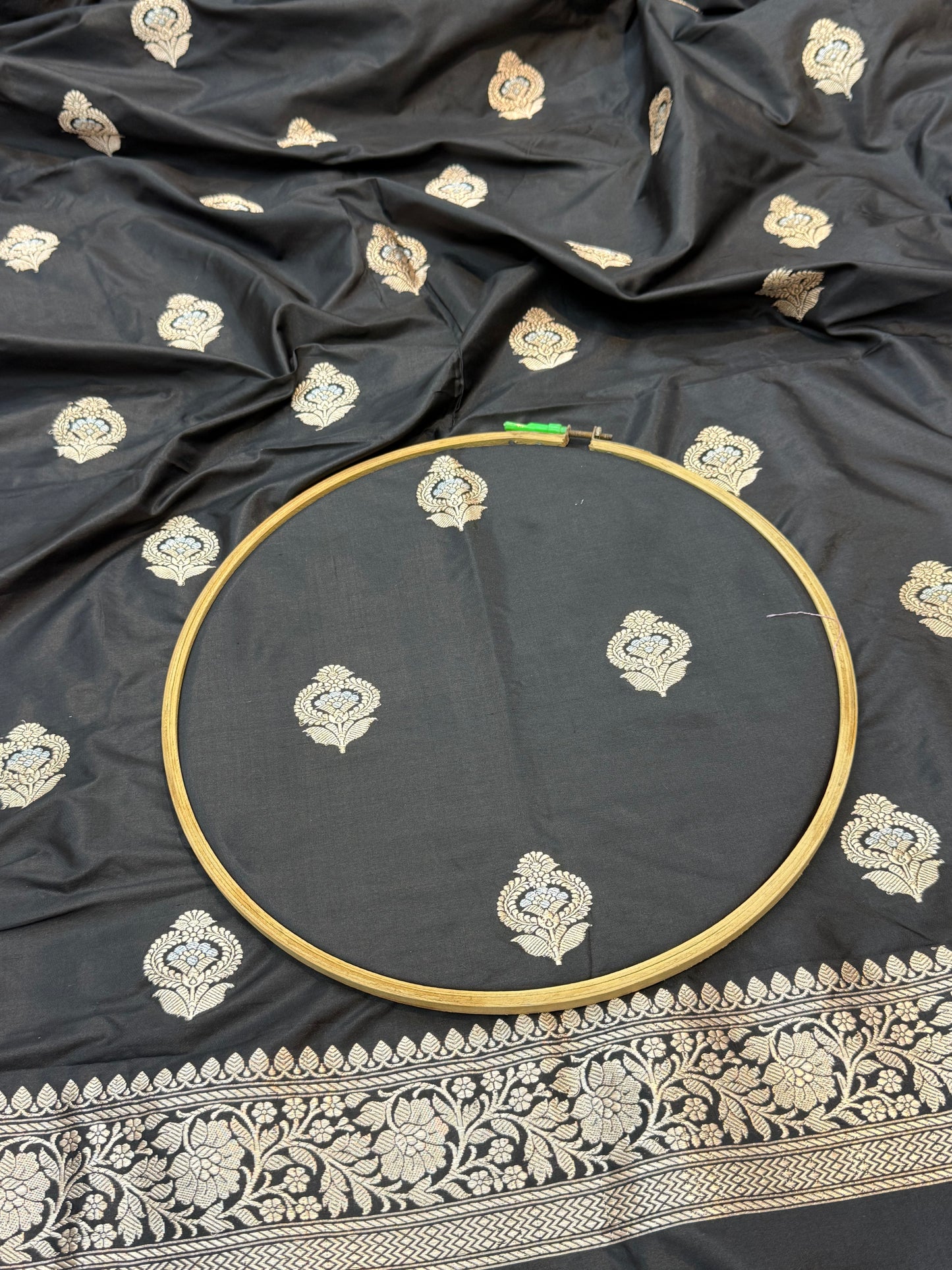 HANDWOVEN BLACK COLOR KATAN SUIT SET