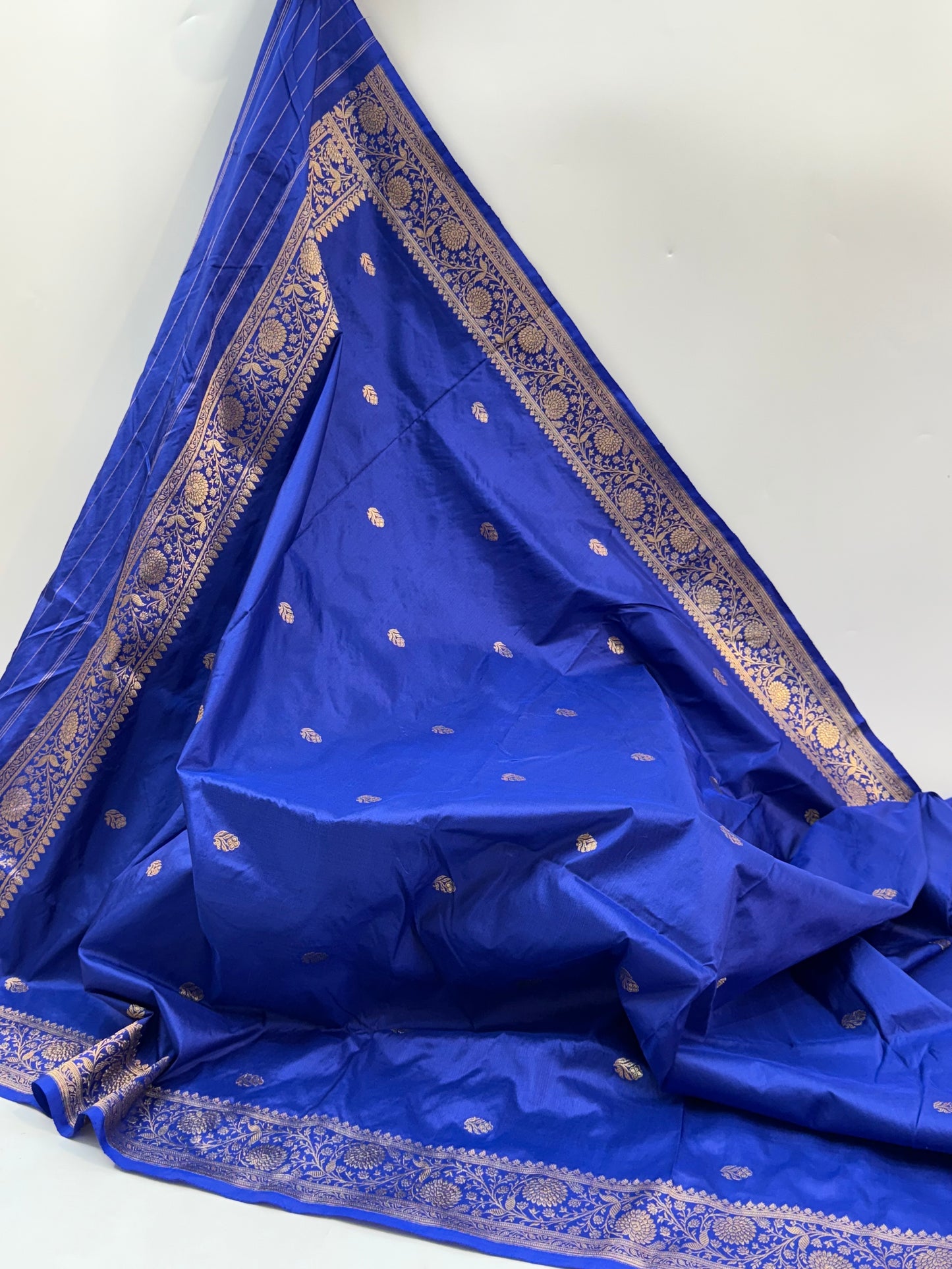 Handwoven Royal Blue Colour Suit Set