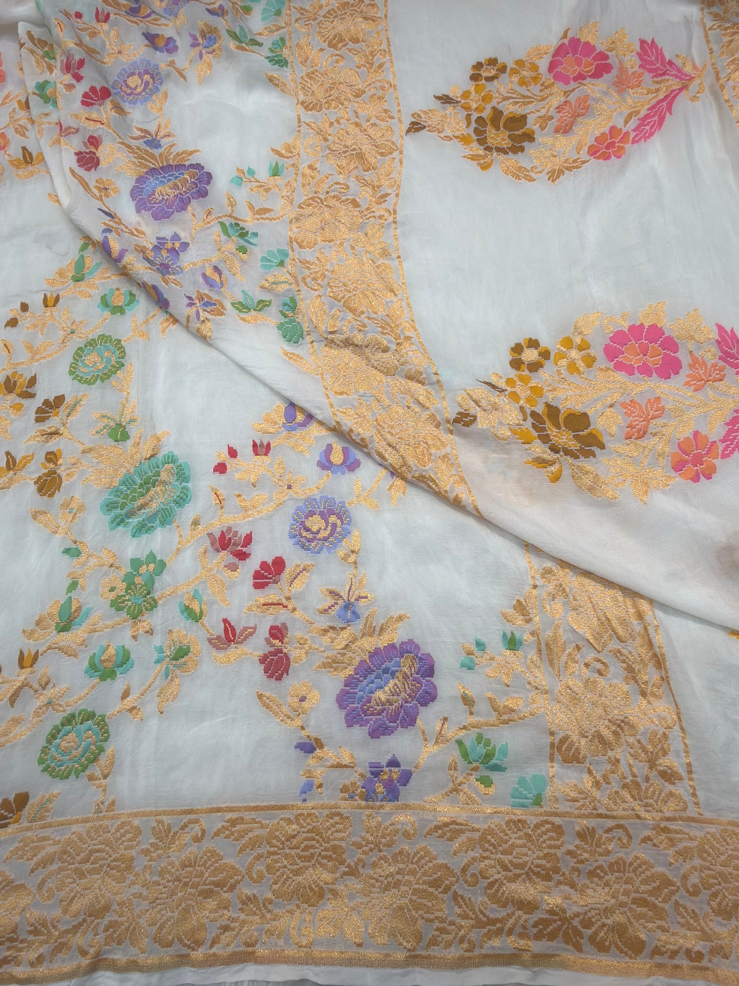 White Colour Chiffon Dupatta