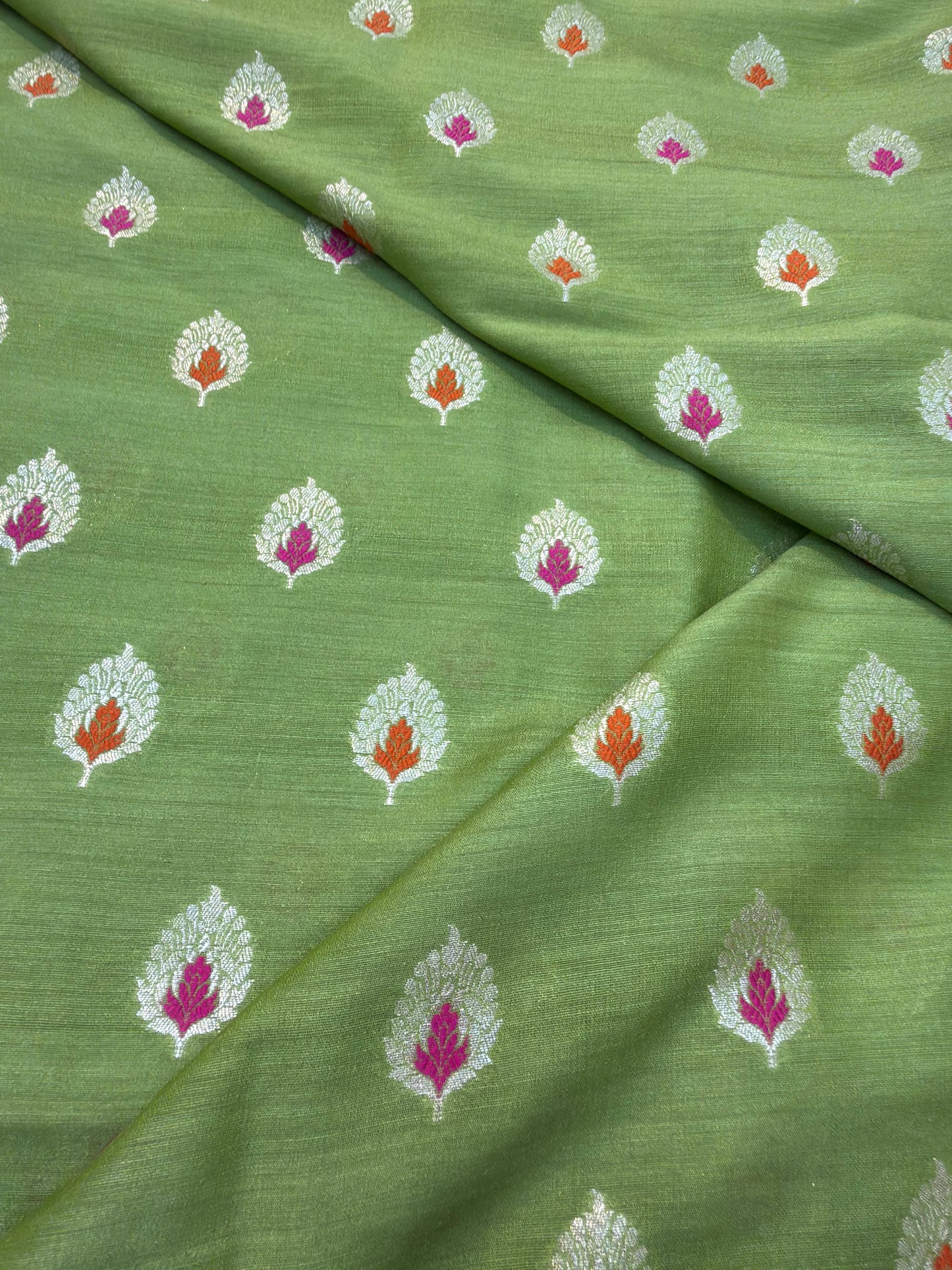 Green Colour Munga Silk Fabrics