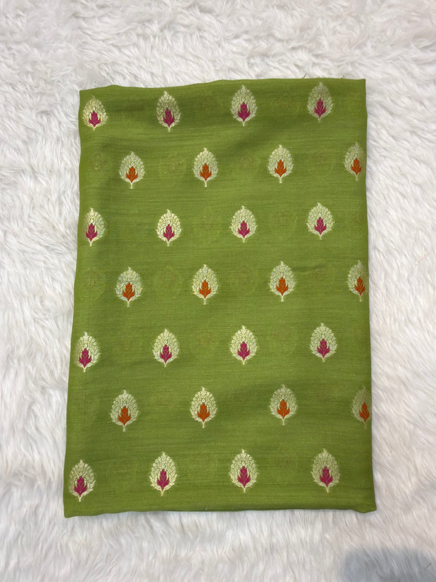 Green Colour Munga Silk Fabrics