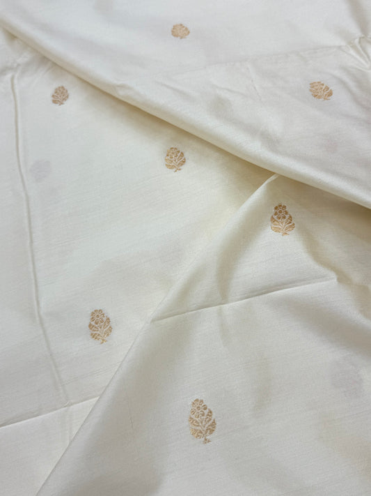 Handwoven Ivory Colour Chinya Silk Fabrics
