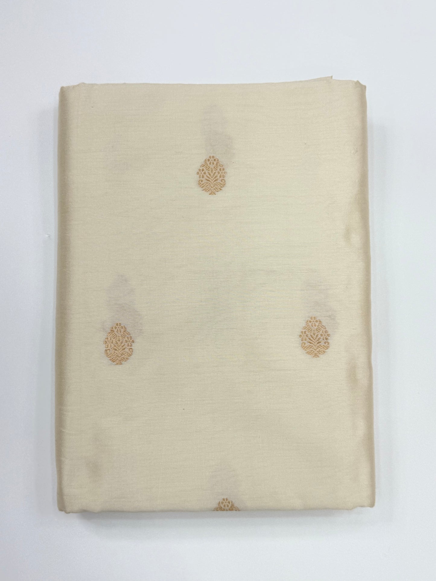 Handwoven Ivory Colour Chinya Silk Fabrics