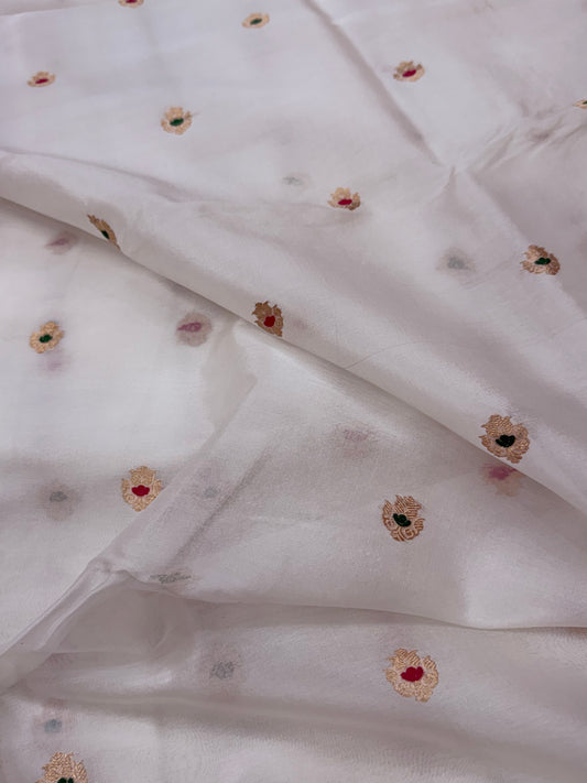 Handwoven White Colour Organza Silk Fabrics