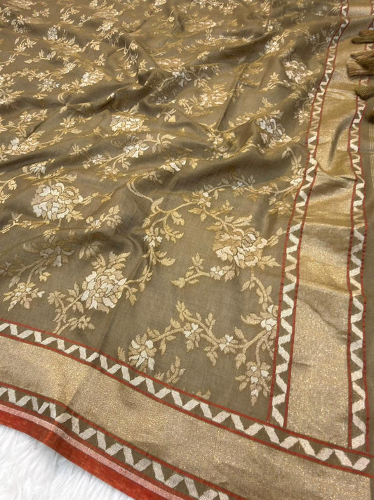 Handwoven Pure Jamdani Silk Olive Green Colour Suit Set