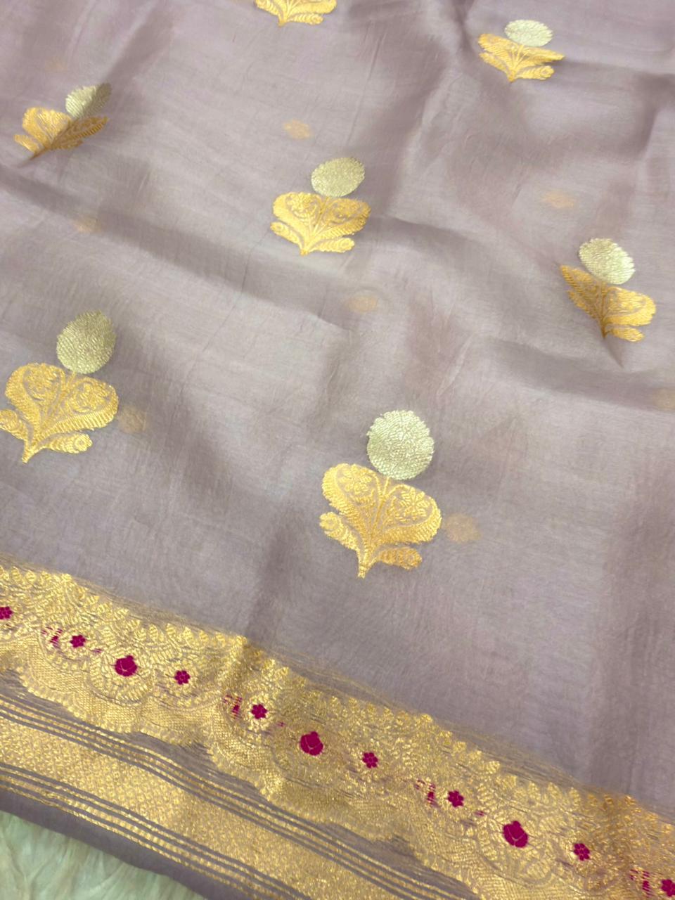 Handwoven Lavender Colour Pure Organza Silk Suit Set