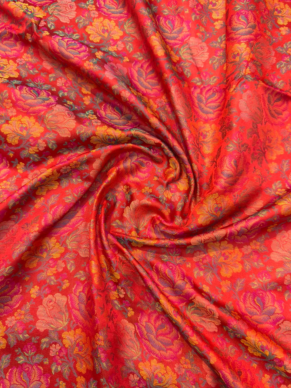 Red Colour Pure Banarasi Reshmi Silk Jamawar Tanchoi Fabrics