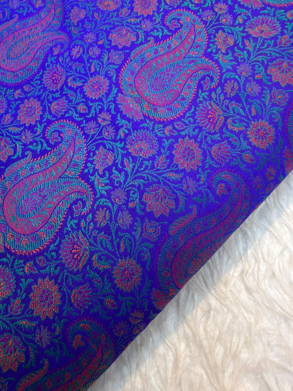 Royal Blue Colour Pure Banarasi Reshmi Silk Jamawar Tanchoi Fabrics