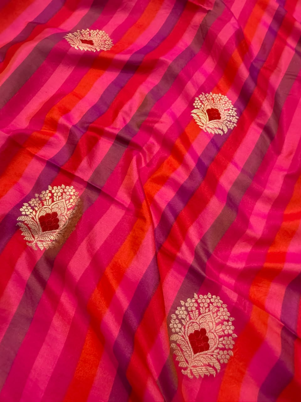 Handwoven Monotone Of Pink Colour Katan Silk Fabrics