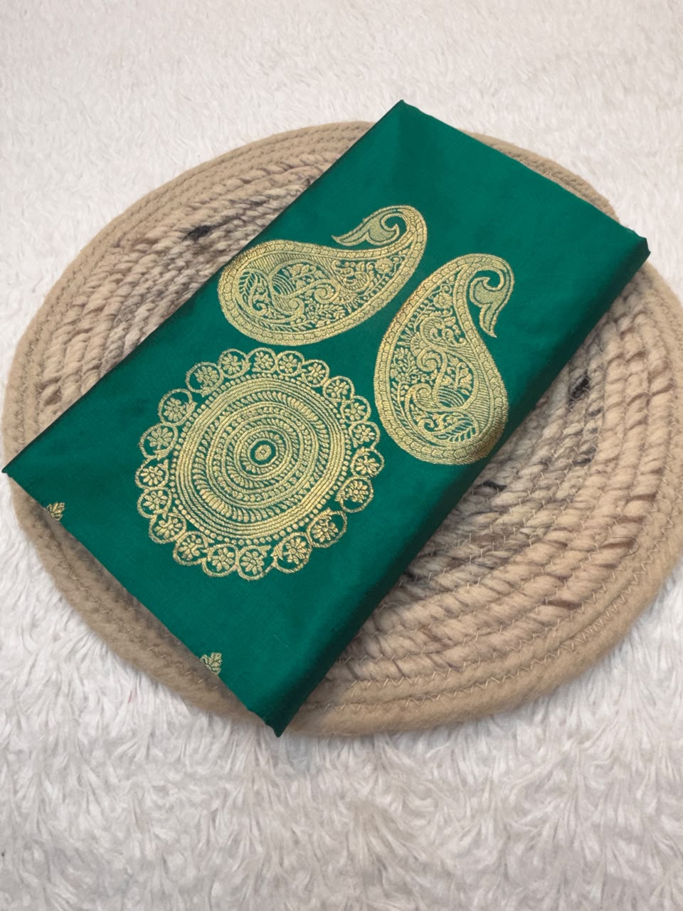 Handwoven Pure Katan Silk Emerald green Colour Cot Set
