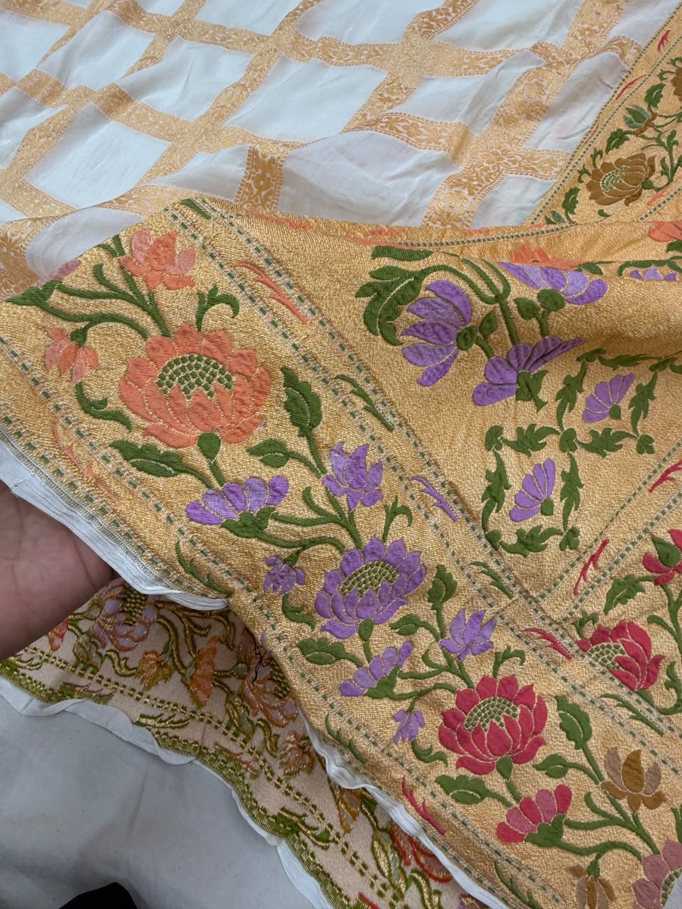 White Colour Pure Khaddi Georgette Silk Dupatta