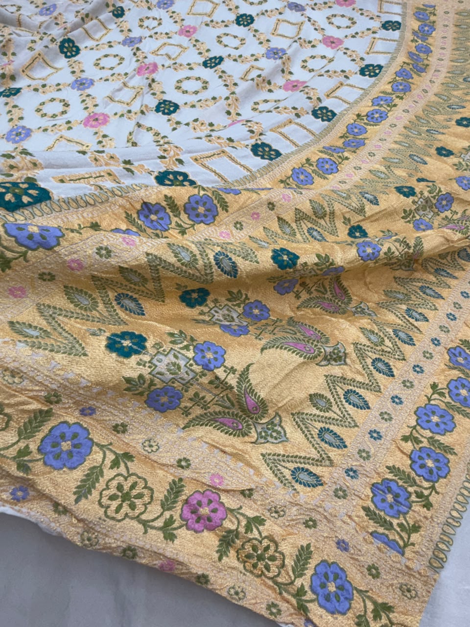 White Colour Pure Khaddi Georgette Silk Dupatta