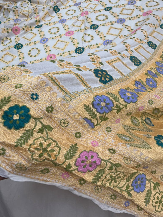 White Colour Pure Khaddi Georgette Silk Dupatta