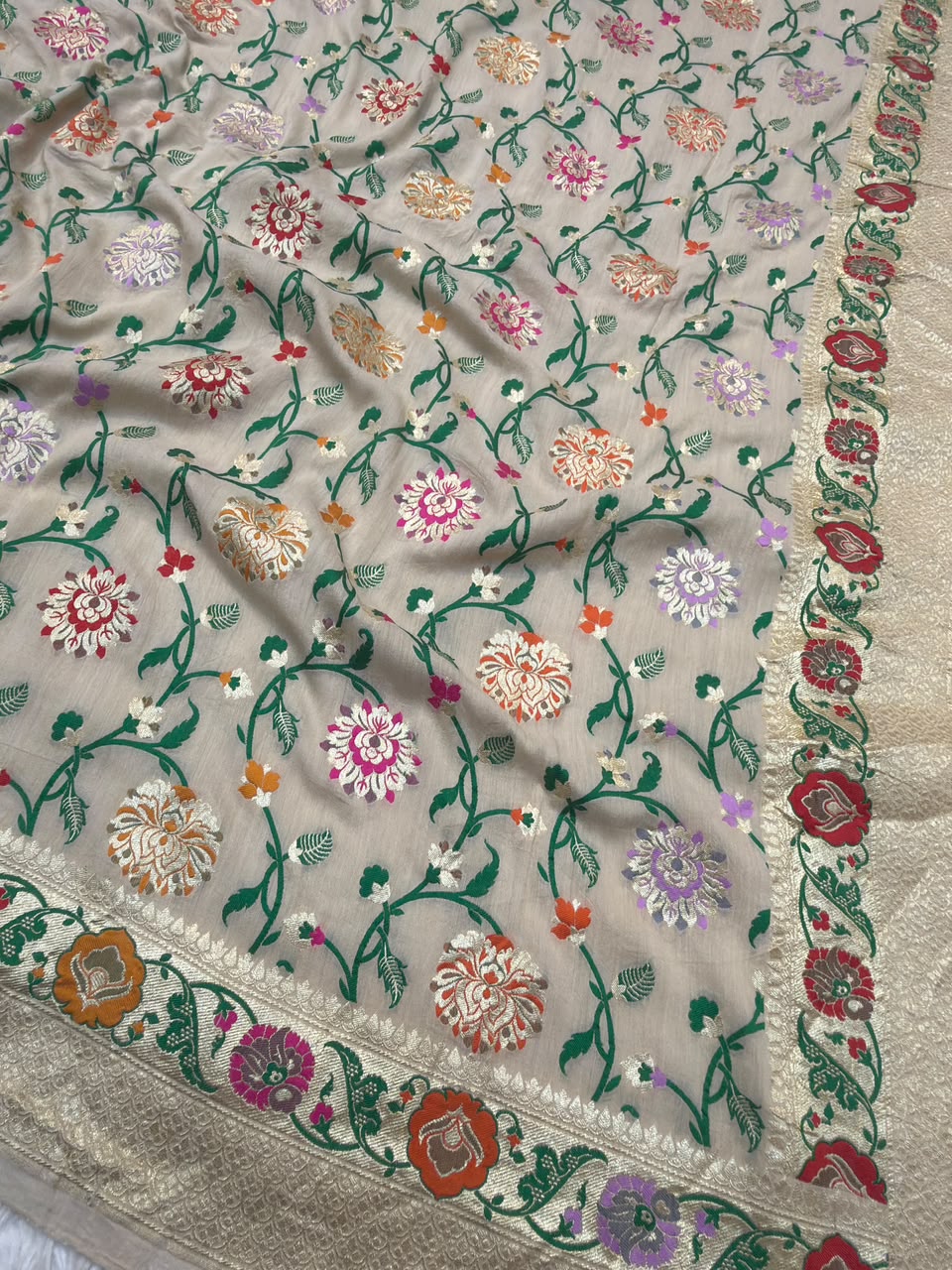 Ivory Colour Pure Munga Silk Suit Set