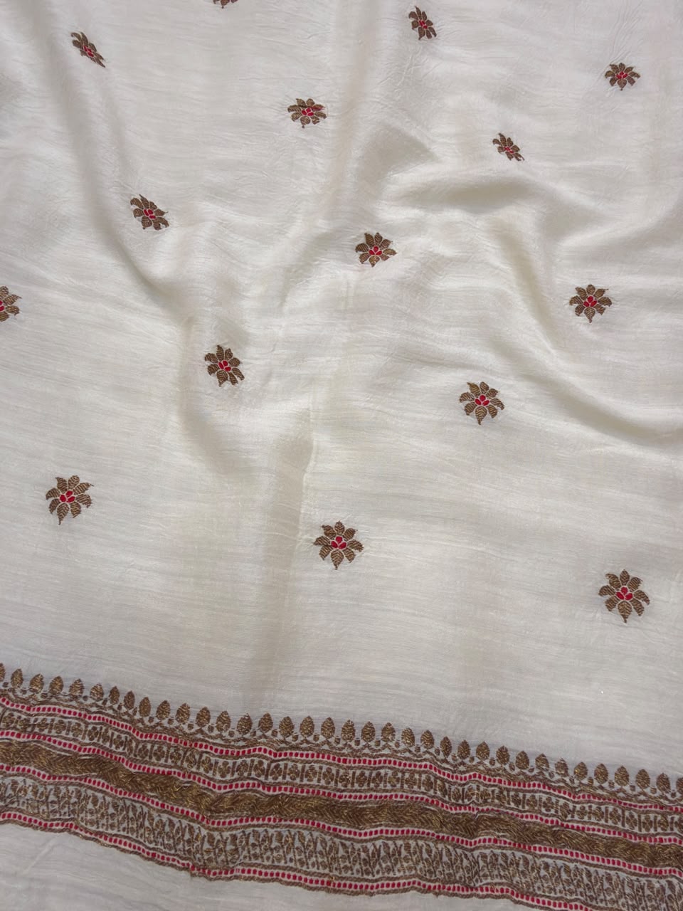 Ivory Colour Pure Munga Silk Suit Sei