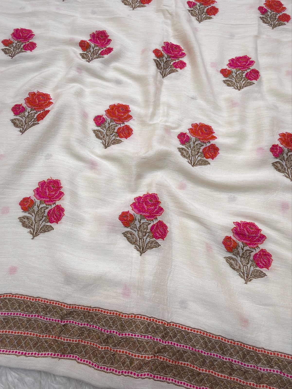 Ivory Colour Pure Munga Silk Suit Set